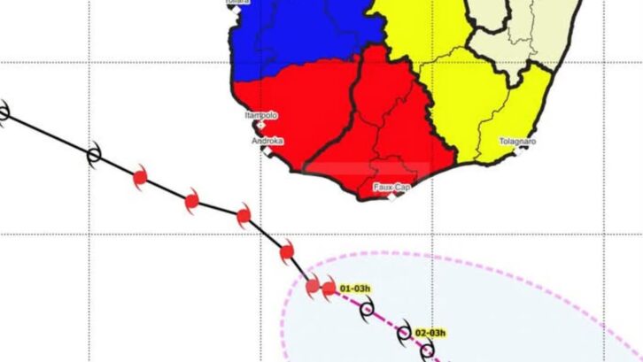 Image à la une de METEOROLOGIE – Le cyclone tropical Honde reste quasi-stationnaire au large de Cap Sainte Marie dans la nuit de jeudi à vendredi