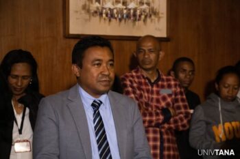 Image à la une de ENSEIGNEMENT SUPERIEUR – Le Pr Rivoarison Randrianasolo élu Président de l’Université d’Antananarivo