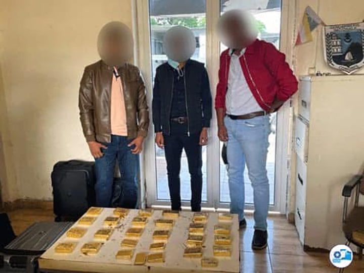 Image à la une de CONTREBANDE – Les Comores rétrocèdent les 49 kilos d’or