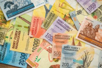 Image à la une de DÉFICIT MONÉTAIRE –  L’euro franchit la barre des 5 000 ariary