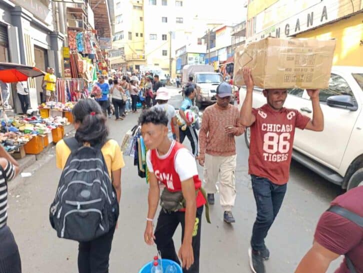 Image à la une de MARCHÉ  –  Les barrières à Behoririka enlevées