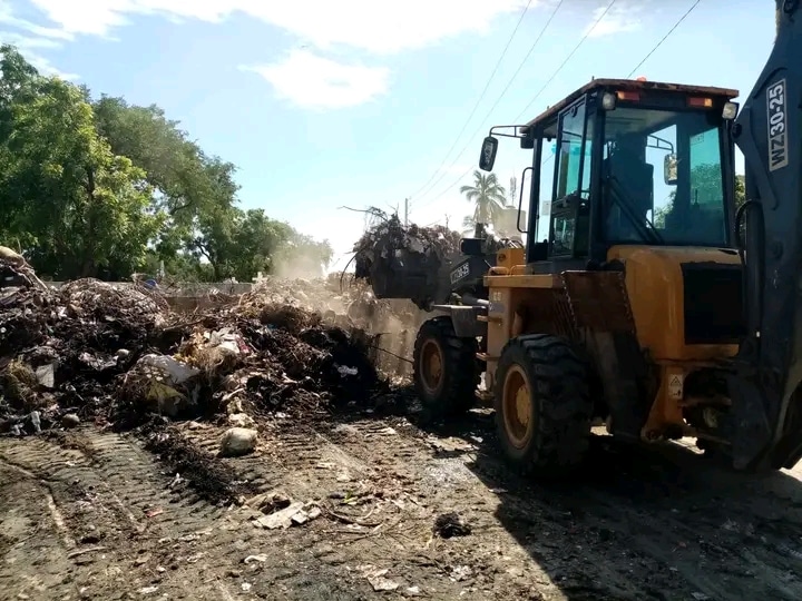 Image à la une de TOLIARA – Une opération  de nettoyage  de la ville entamée