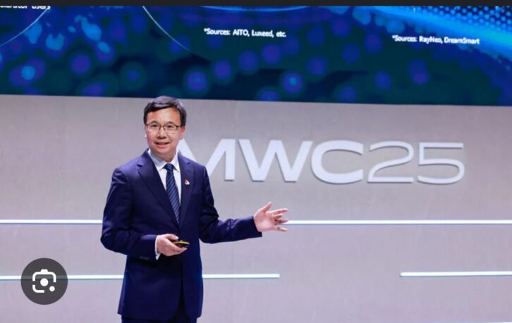 Image à la une de MWC 2025 –  Huawei présente sa nouvelle solution réseau centrée sur l’IA