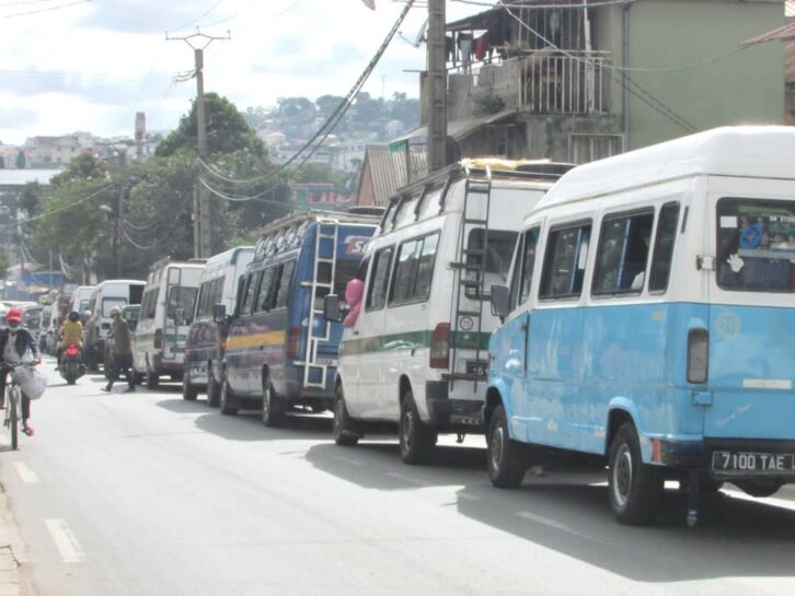 Image à la une de Première réunion à l’Hôtel de ville