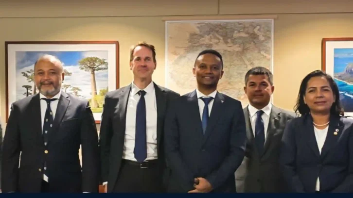 Image à la une de DIPLOMATIE ÉCONOMIQUE – Le climat d’investissement à Madagascar exposé au Bureau des affaires africaines des Etats-Unis