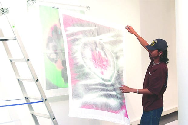 Image à la une de Exposition – Tsiriniaina Irimboangy présente « Ridô – Dévoiler les souvenirs »