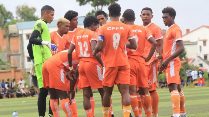 Image à la une de FOOTBALL – Le CFFA prend la deuxième place de la PFL après six journées, Fosa Juniors revient dans le top 3