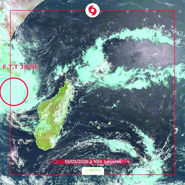 Image à la une de Tempête tropicale Jude – Une ré-intensification avant de toucher Madagascar  