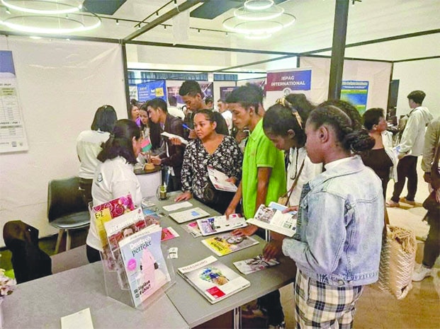 Image à la une de Foire aux livres – Des bouquins à partir de 500 ariary l’unité au CGM Analakely