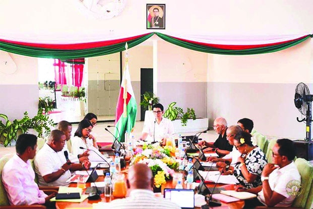 Image à la une de Conseil des ministres décentralisé à Mahajanga – La réhabilitation de la RN4 à l’ordre du jour