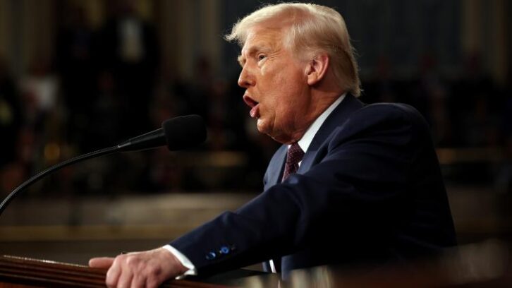 Image à la une de Face à Trump, des démocrates toujours brouillons