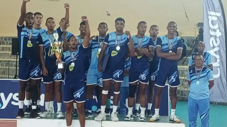 Image à la une de VOLLEYBALL – Les gendarmes de la GNVB vice-champions de la zone 7 chez les hommes, les dames au pied du podium