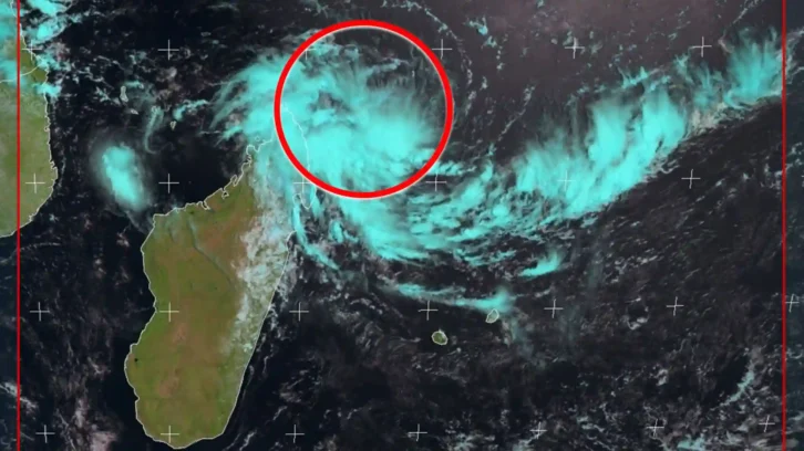 Image à la une de METEOROLOGIE – Les régions Diana, de Sava et d’Ambatosoa en alerte jaune cyclonique