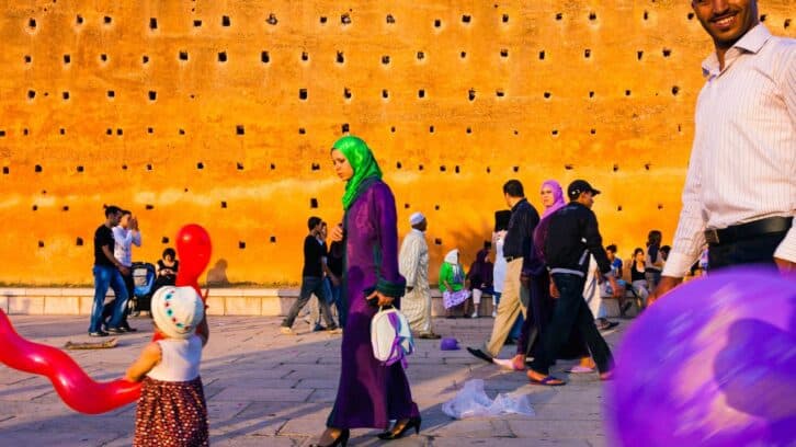 Image à la une de Ex-MRE : au Maroc, se sentent-ils chez eux ou « expatriés » ?