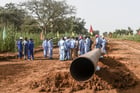 Image à la une de Le Niger, tout juste producteur de pétrole, fait face à une pénurie d’essence inédite