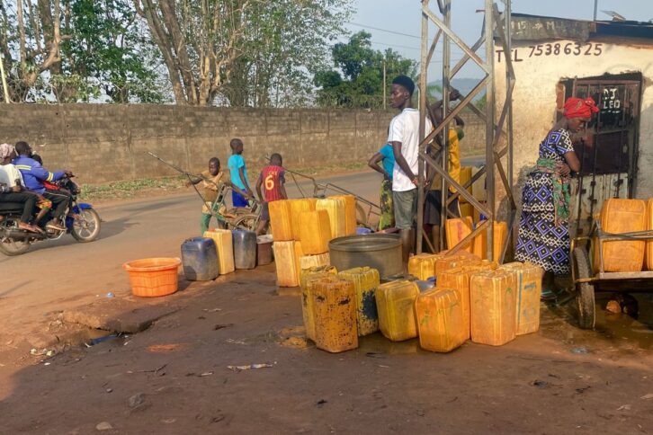 Image à la une de « Pas une goutte en huit jours » : en Centrafrique, les habitants de Bangui privés d’eau potable