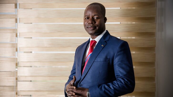 Image à la une de Gabon : pourquoi Idrissa Nassa veut planter le drapeau de Coris Bank à Libreville