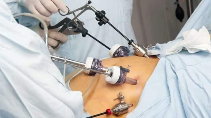 Image à la une de Chirurgie esthétique au Maroc : la mort de Sara, 27 ans, alerte sur les dérives du système