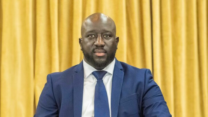 Image à la une de Au Sénégal, Alioune Sall, un ministre en croisade contre les médias ?