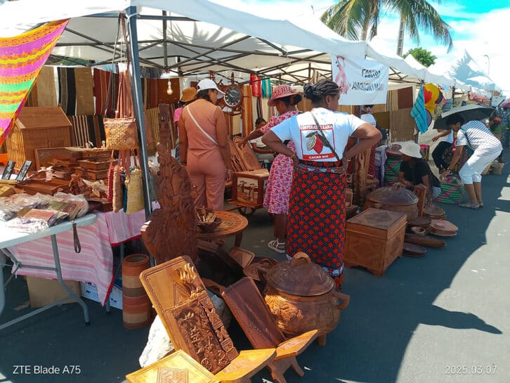 Image à la une de VILLAGE VAIAVY MITSAKARAKA – Le savoir-faire  des femmes à l’honneur