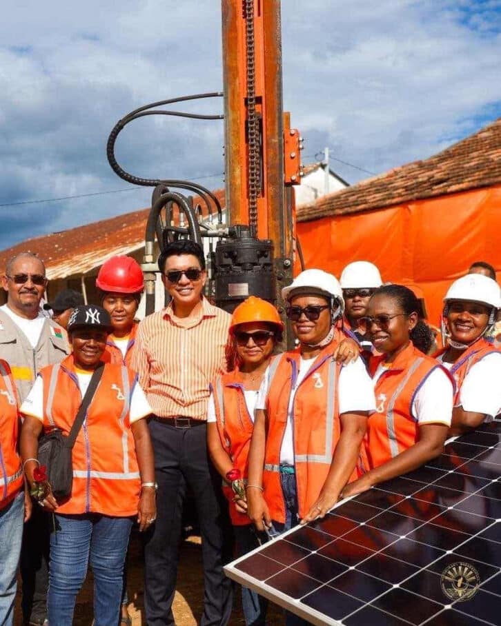Image à la une de ÉNERGIE RENOUVELABLE – La centrale solaire prend forme à Mahajanga