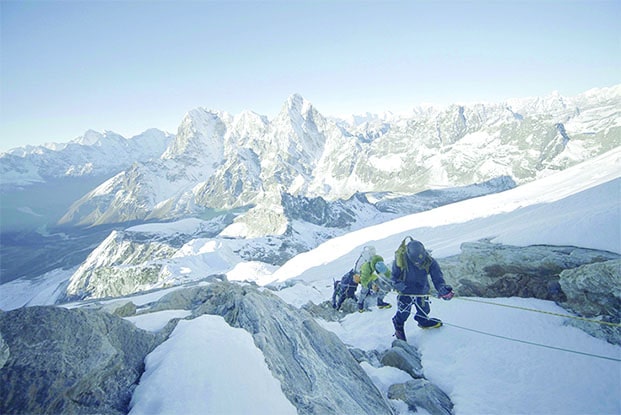 Image à la une de Ascension au mont Everest – La famille originaire de Madagascar à 5.364 mètres d’altitude