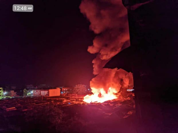 Image à la une de Incendie au Bazar kely Toamasina – 70 box partis en fumée