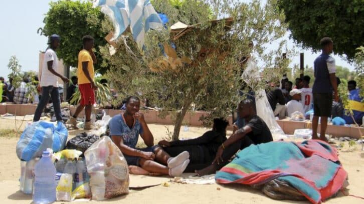 Image à la une de La Tunisie démantèle des camps d’exilés venant d’Afrique subsaharienne
