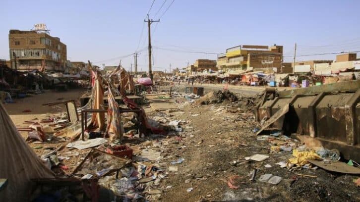 Image à la une de Soudan : au moins 15 civils tués dans un bombardement des paramilitaires sur un camp de déplacés au Darfour