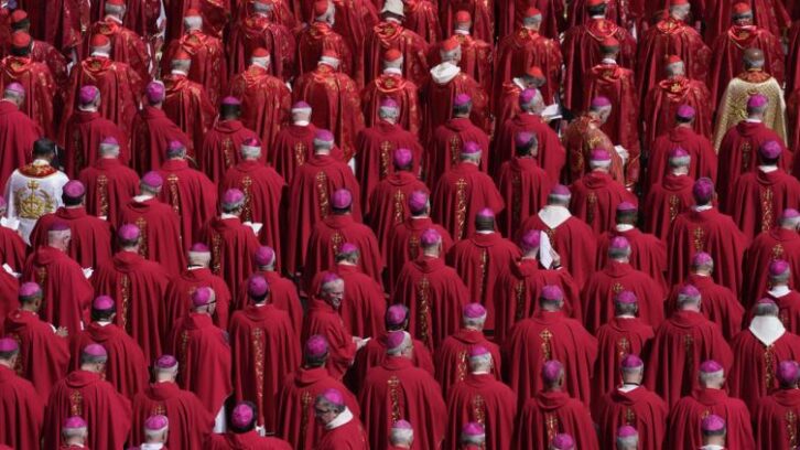 Image à la une de Choix du futur pape : “il devra redessiner l’Église dans un monde en feu”