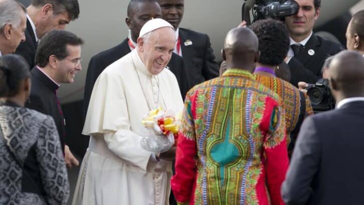 Image à la une de Mort du pape: des dirigeants africains saluent la “compassion” de François