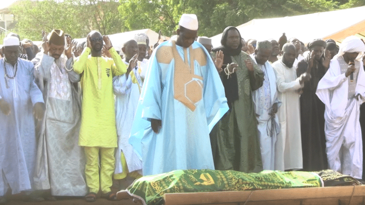 Image à la une de Mali : Bamako endeuillée rend hommage dans une cérémonie au musicien Amadou Bagayoko