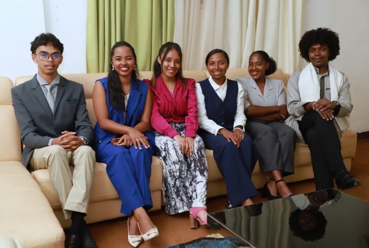 Image à la une de OCEAN INDIEN – Six jeunes Malgaches aux Seychelles pour représenter Madagascar au Parlement régional des jeunes de l’Indianocéanie