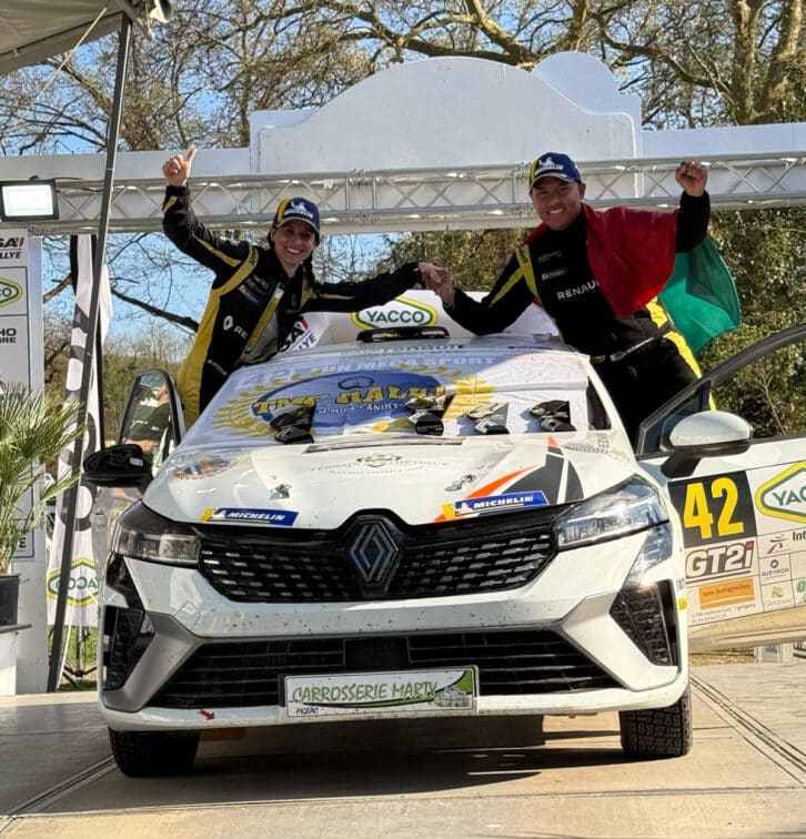 Image à la une de RALLYE DES CAUSSES – CLIO TROPHY – Victoire d’entrée de Mika Rasoamaromaka