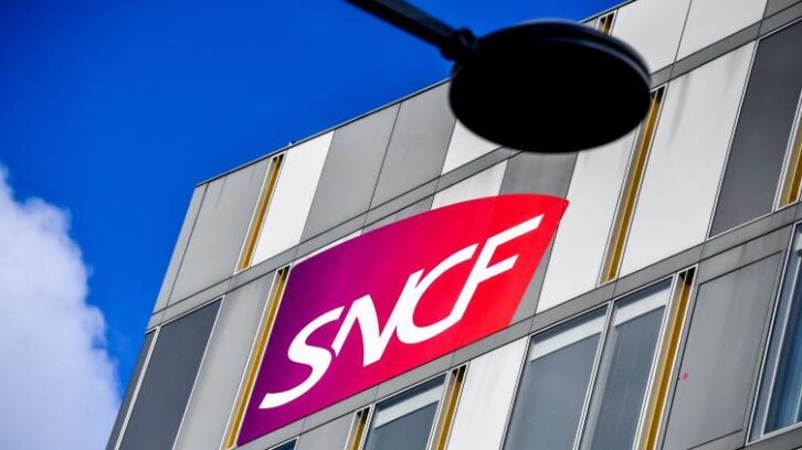 Image à la une de SNCF: SUD-Rail appelle les contrôleurs de TGV à faire grève le week-end des 9, 10 et 11 mai