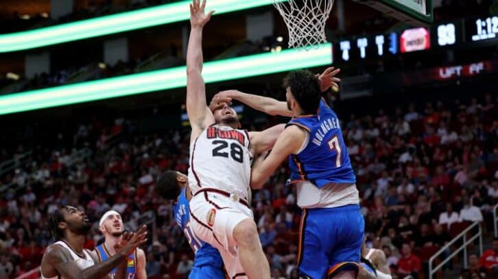 Image à la une de NBA: Houston stoppe OKC, les Celtics rois des paniers à 3 points