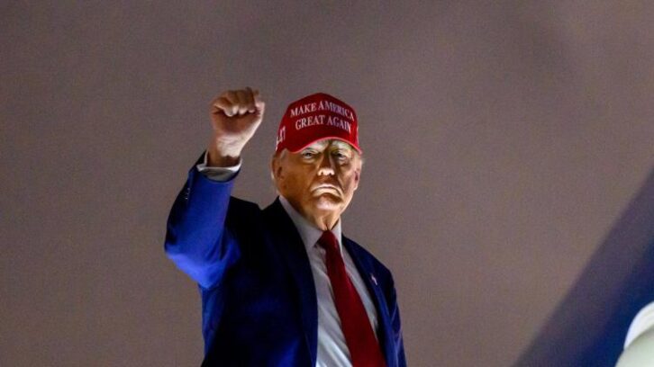 Image à la une de “Tenez bon”, lance Trump pour l’entrée en vigueur des droits de douane de 10%