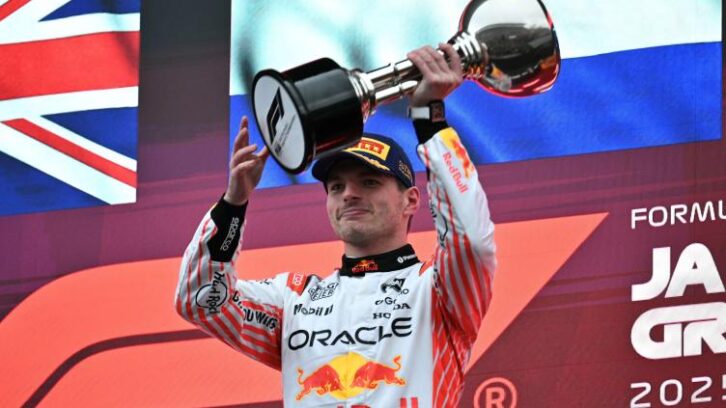 Image à la une de F1: Max Verstappen impérial au Japon