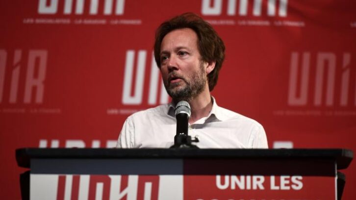 Image à la une de Congrès du PS : Vallaud veut “parler aux ouvriers, paysans et travailleurs”