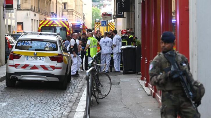 Image à la une de Un Algérien condamné à la perpétuité pour un attentat à la bombe à Lyon en 2019
