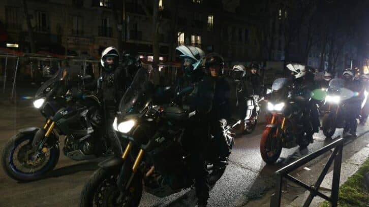 Image à la une de Prison avec sursis requise contre les policiers de la brav-M pour avoir roulé sur un manifestant