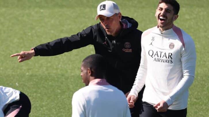 Image à la une de Ligue des champions: Beraldo ou Hernandez, duel au PSG pour une charnière capitale