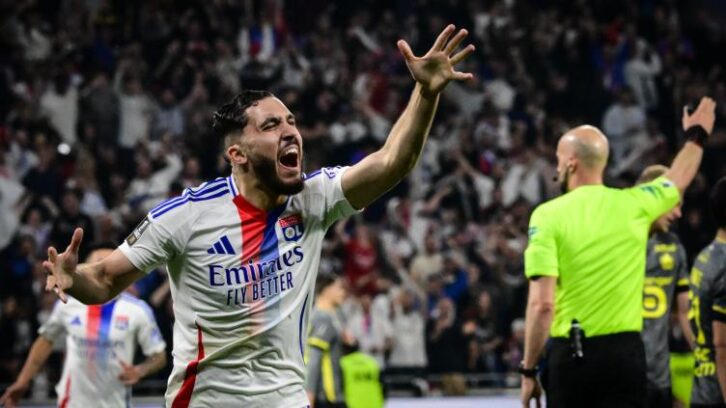 Image à la une de Ligue Europa : Lyon contraint d’innover en attaque face à Manchester United