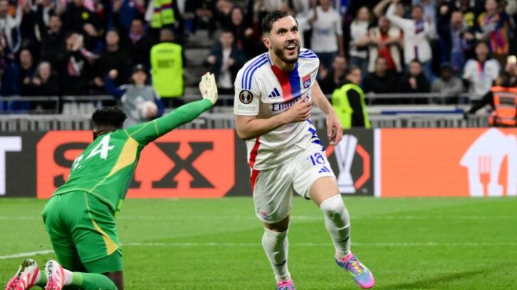 Image à la une de Ligue Europa : Cherki laisse Lyon en vie
