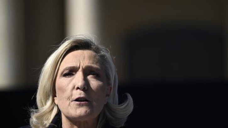 Image à la une de Procès du RN: le parti, Marine Le Pen et 11 autres personnes seront jugés en appel