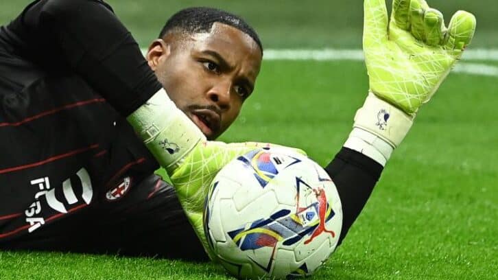 Image à la une de Italie: Maignan sifflé puis blessé pour son retour à Udine