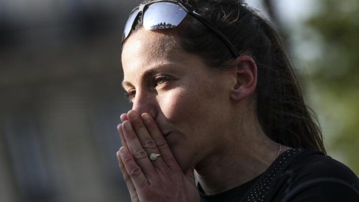 Image à la une de Athlétisme: Clémence Calvin se sent “à sa place” en équipe de France