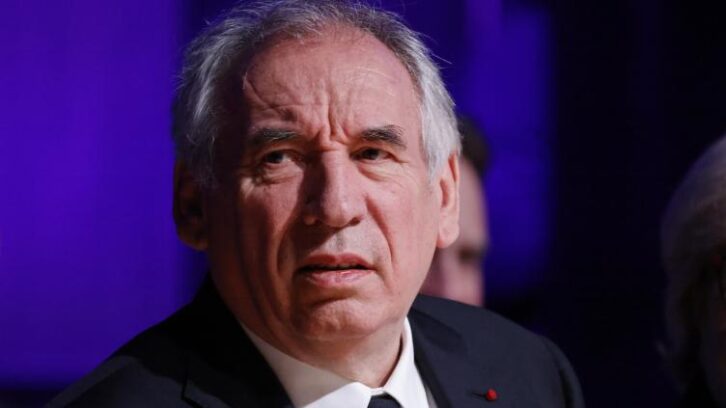 Image à la une de L’impopularité de Bayrou en hausse, notamment chez les soutiens de son camp