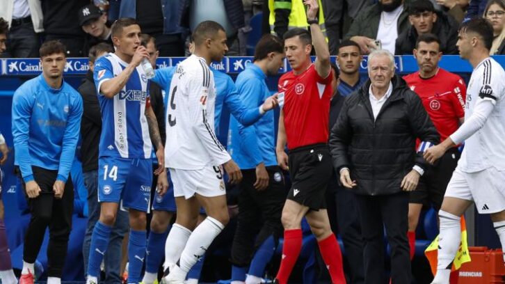 Image à la une de Espagne: le Real Madrid s’en sort face à Alavés, Mbappé expulsé