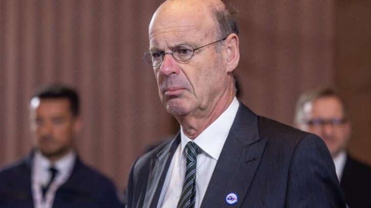 Image à la une de Déficit: Eric Lombard annonce un effort “considérable” de 40 milliards d’euros en 2026